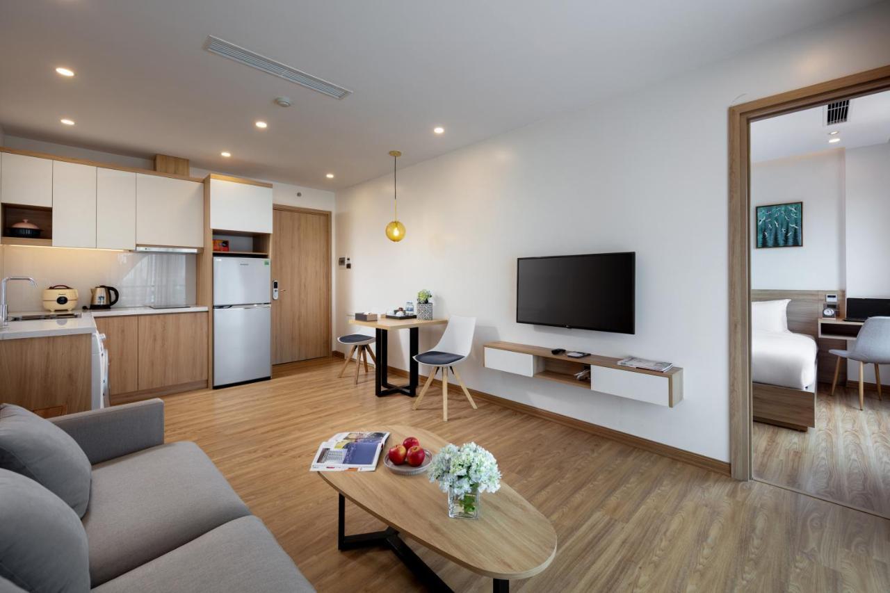 The Galaxy Home Hotel & Apartment Hanoi Buitenkant foto